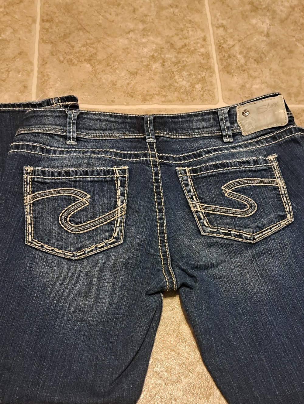 Silver Suki Capri Size 30. - Picture 12 of 13